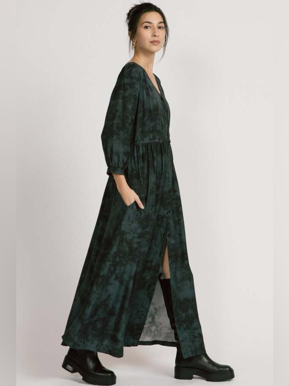 Allison Wonderland jezebel dress